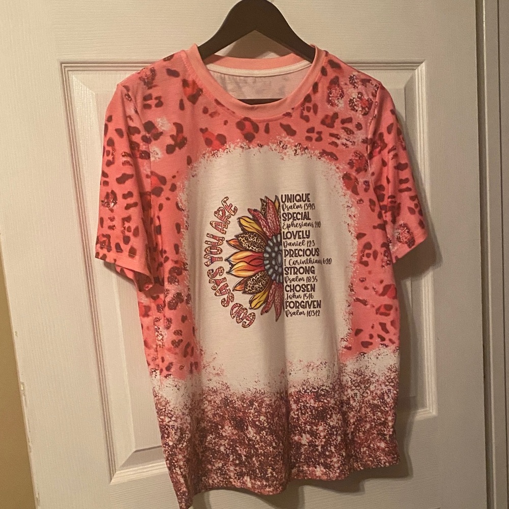 Floral Graphic Tee with Inspirational Quotes